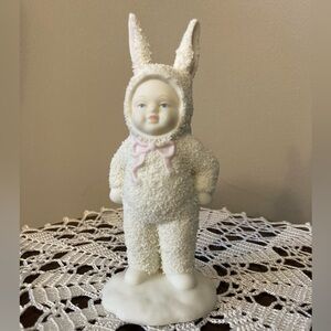 Snow-Bunnies 🐰 Charming White Springtime Bunny Figurine